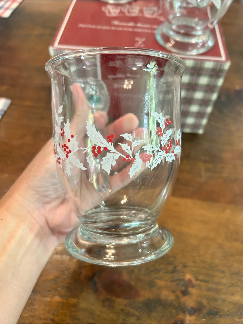 William Sonoma Anchor Hocking Holly Berry Glass Mugs Set of 4- 16oz - Picture 3 of 9